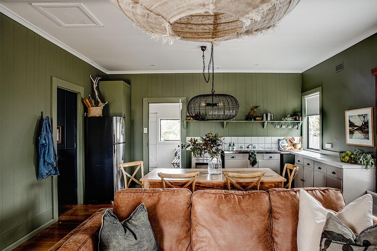 Mr Frederick’s Stieglitz Tasmania Life Unhurried